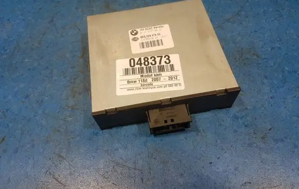 BMW 1 E82 E88 SAM control unit 00947920
