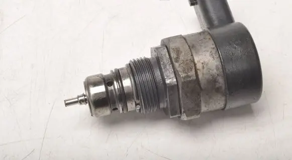 Volvo XC90 Fuel pressure sensor 31216662