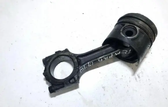 Fiat Tempra Piston with connecting rod