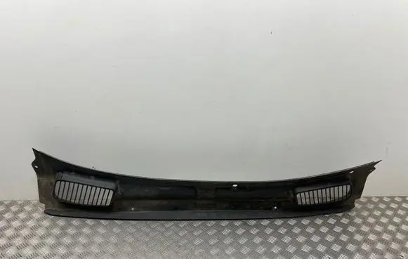 Ford Mondeo MK IV Wiper trim 