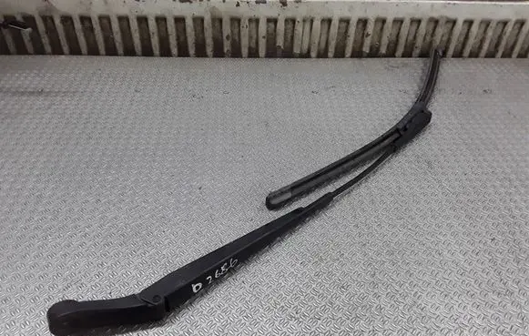 Opel Zafira B Windshield/front glass wiper blade 13145564