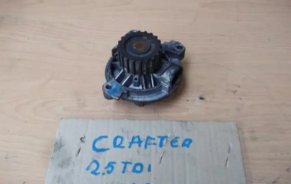 Volkswagen Crafter Water pump
