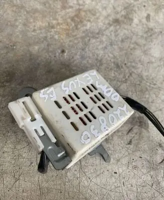 Lexus ES 250 - 300 - 330 Aerial antenna amplifier 9098005306 660000500A101