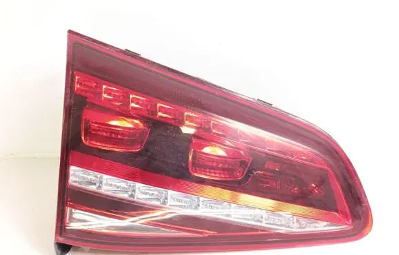 Volkswagen Golf VII Tailgate rear/tail lights 5G0945307F