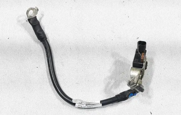 Hyundai Kona I Positive cable (battery) 37180K4500