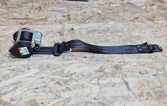 Land Rover Range Rover Sport L494 Seat belt trim CPLA-611B68-CF8PVJ CPLA611B68CF8PVJ CF8PVJ