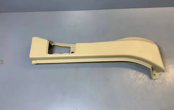 BMW X5 E70 (D) pillar trim (bottom) 51476972439 6972439
