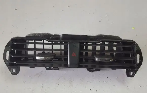 Ford Mondeo MK V Dash center air vent grill