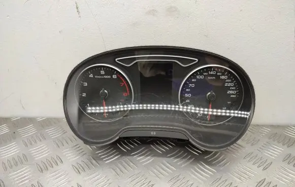 Audi A3 S3 8V Speedometer (instrument cluster) 8V0920760