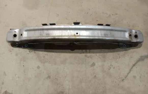 Renault Laguna II Front bumper cross member 
