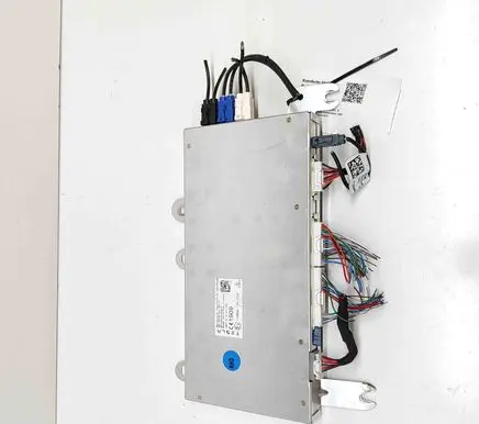 Tesla Model X Central body control module 108102300E