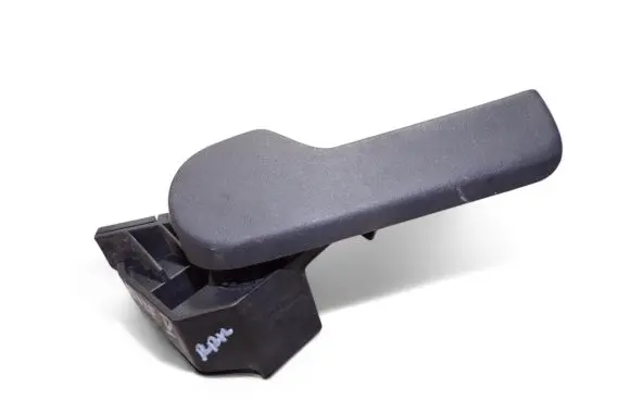 Engine bonnet (hood) release handle
