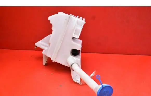 Honda Civic X Windshield washer fluid reservoir/tank 76801TV0E100M