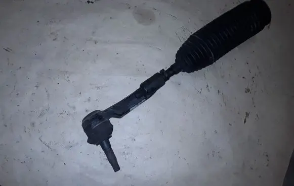 Dodge Nitro Steering tie rod 1721150