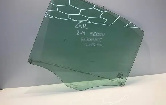Mercedes-Benz E W211 Rear door window glass 