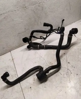 Land Rover Evoque I Engine coolant pipe/hose GJ328260AA