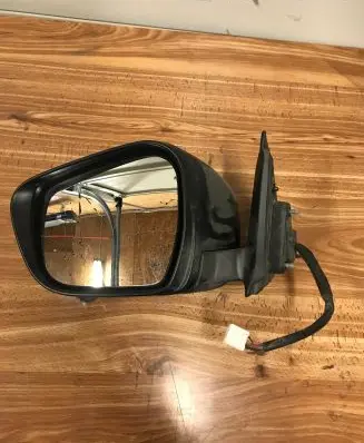 Nissan Navara Front door electric wing mirror 205007