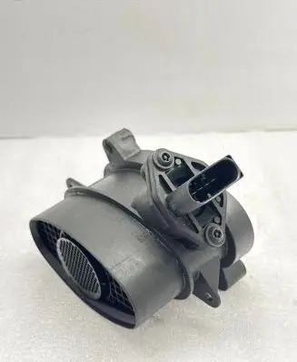 BMW 5 E39 Mass air flow meter 7787076 0928400468 1362
