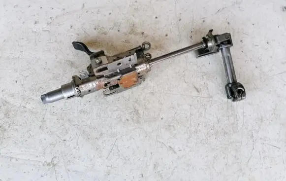 Skoda Roomster (5J) Steering wheel axle