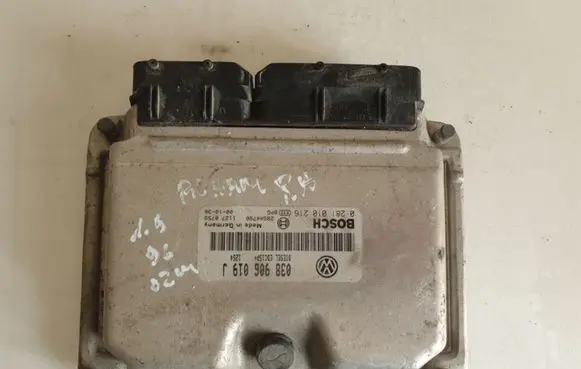 Volkswagen Sharan Engine control unit/module 038906019J