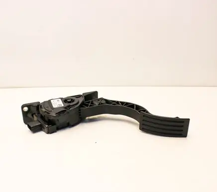 Volvo V40 Accelerator throttle pedal 31341776