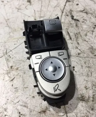 Mercedes-Benz C W205 Electric window control switch A20590570119051 1ADSA02459