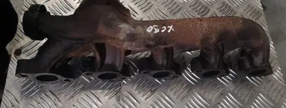 Volvo XC90 Exhaust manifold 30637797