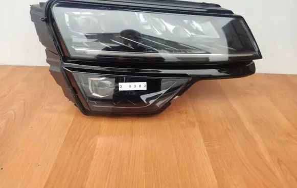 Skoda Karoq Headlight/headlamp 57B941016C 00207975XX