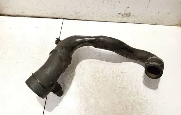 Intercooler hose/pipe