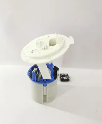 Mercedes-Benz E A207 In-tank fuel pump A2044700794