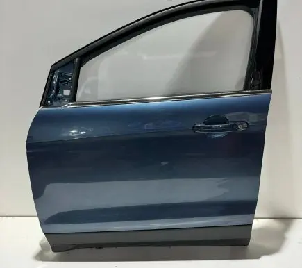 Ford Kuga II Front door