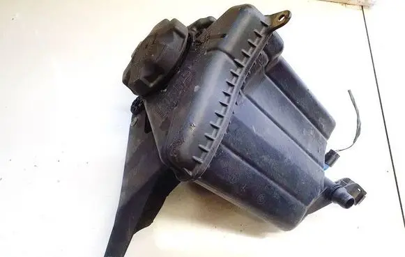 BMW 5 GT F07 Coolant expansion tank/reservoir 1713760194903