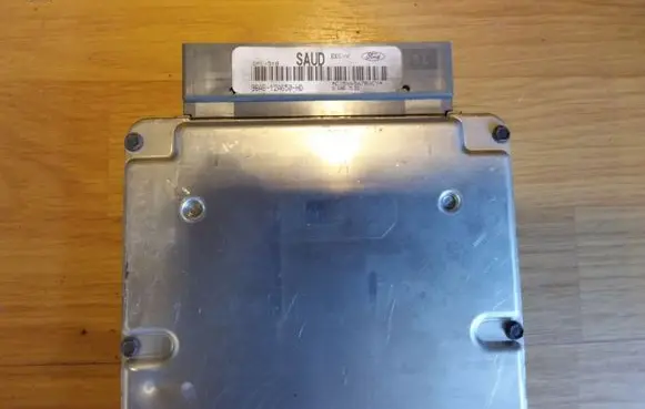 Ford Escort Engine control unit/module 96AB12A650HD