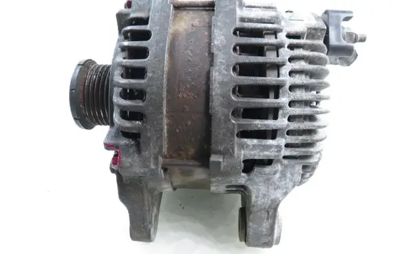 Renault Master III Generator/alternator A003TX0481 231008137R