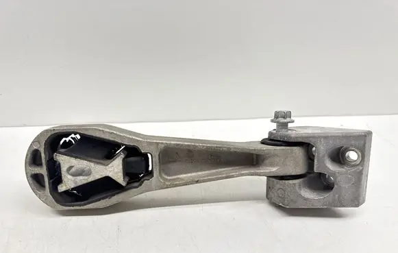 Volvo V40 Engine mount bracket 31359642 31359644