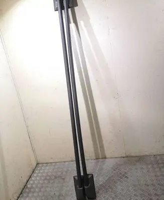 Nissan Quest Roof bar rail