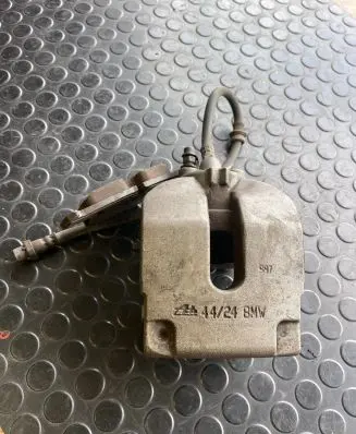 BMW X5 F15 Front brake caliper