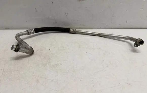 Renault Kangoo II Air conditioning (A/C) pipe/hose 8200538704