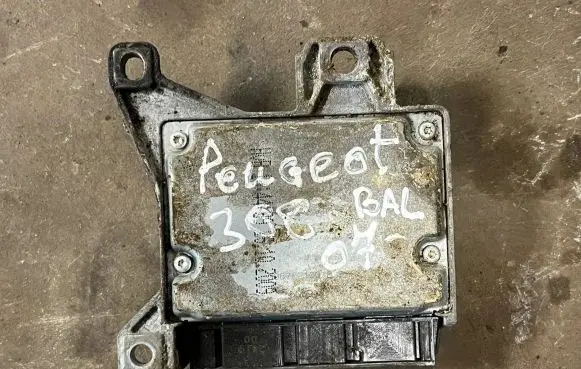 Peugeot 308 Airbag control unit/module 9665100080 610714900 608929500