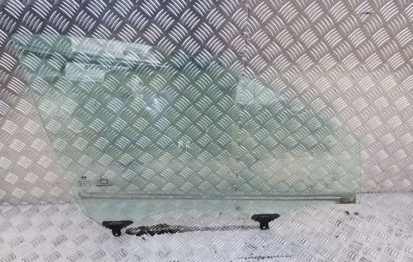Hyundai ix35 Front door window glass four-door
