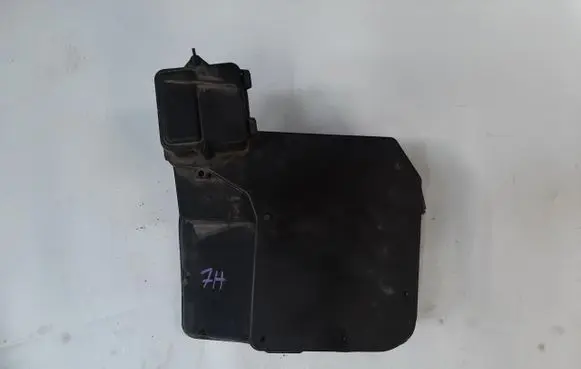 Volkswagen Transporter - Caravelle T5 Fuse box cover 7H0907299