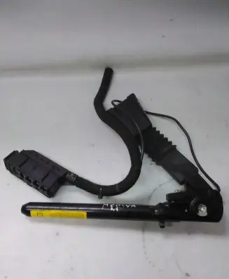 Opel Meriva A Front seatbelt buckle 13130378