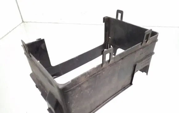 Skoda Fabia Mk1 (6Y) Battery box tray 6Q0915419A