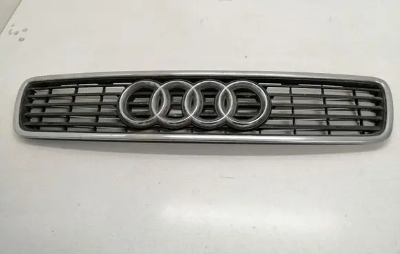 Audi A4 S4 B5 8D Front grill 8D0853651H