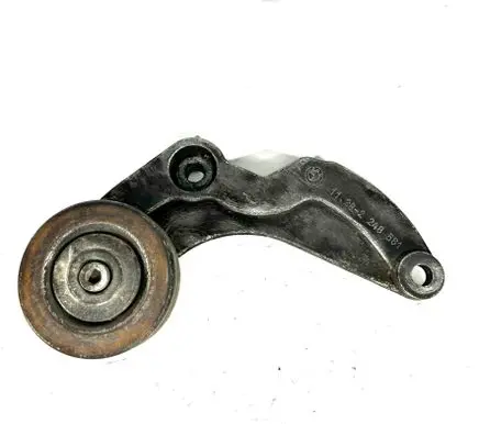BMW 5 E39 Alternator belt tensioner pulley 2248561 11282248561