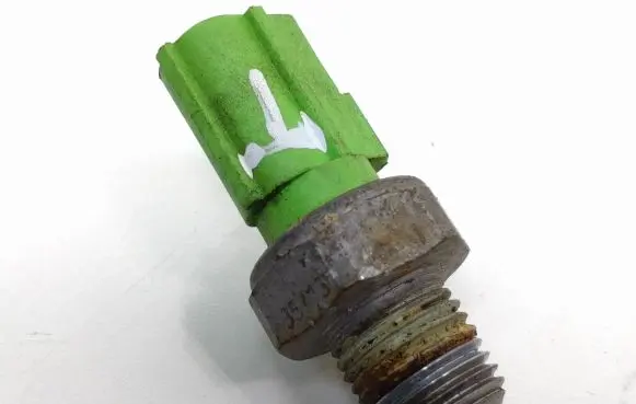 Ford Focus Oil pressure sensor 9278ab