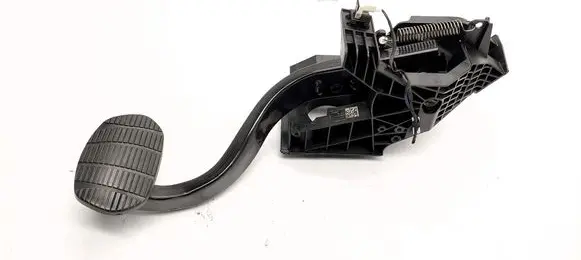 BMW X1 F48 F49 Brake pedal 6856596