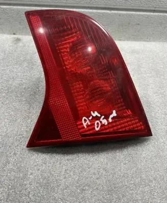 Audi A4 S4 B7 8E 8H Rear/tail lights 8E9945094