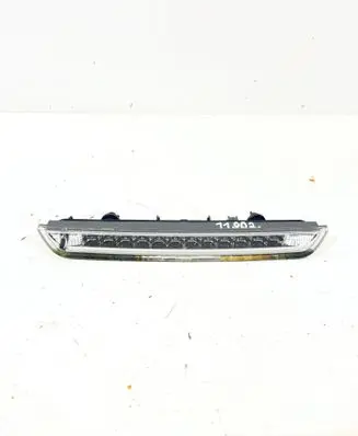 Citroen C4 Grand Picasso Third/center stoplight 9688016380