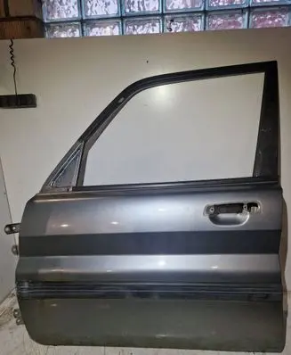 Mitsubishi Pajero Pinin Front door